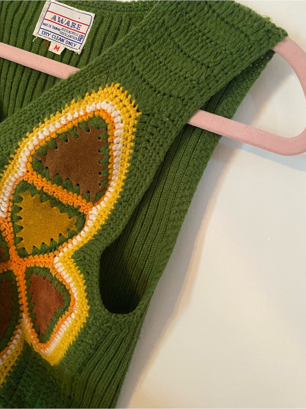 True Vintage 60’s/70’s Vest/Tank Top - Picture 4 of 9